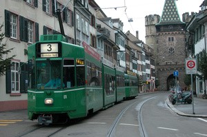 tram_in_town